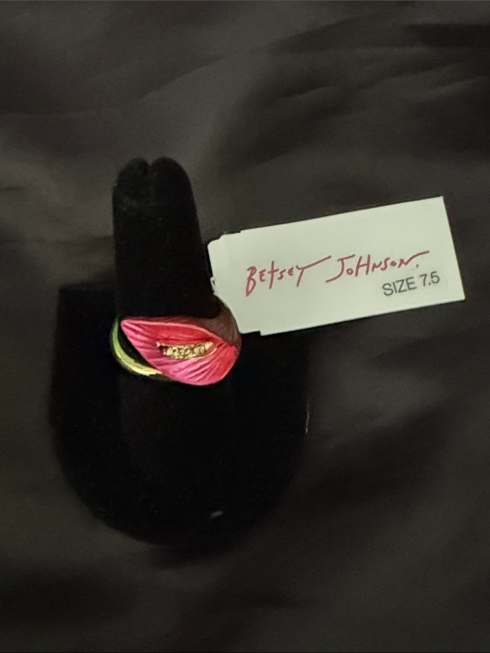 Betsey Johnson Calla Lilly Ring with Gold-Tone Accent Size 7.5